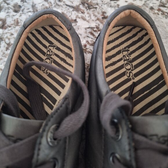 TAOS leather sneakers size 8M - Picture 7 of 9